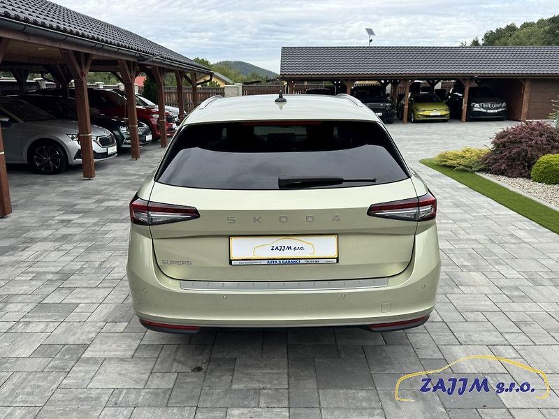 Škoda Superb L&K 2.0TDI DSG - fotka 6 z 52