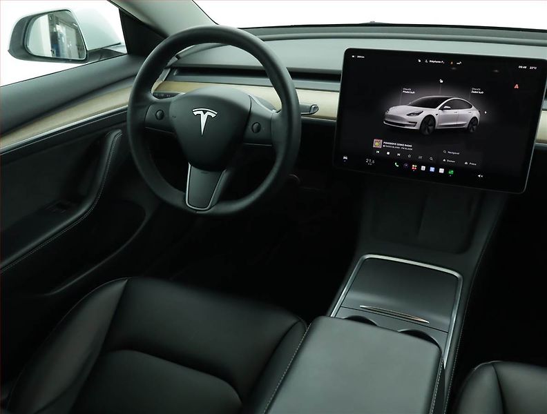 Tesla Model 3 (2022) Long Range 4WD 79kWh, SoH 91% - fotka 7 z 23