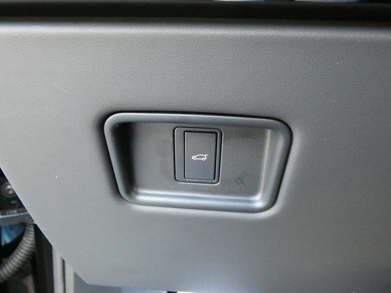 Land Rover Range Rover Sport (2026) Dynamic SE  P380     - fotka 23 z 52