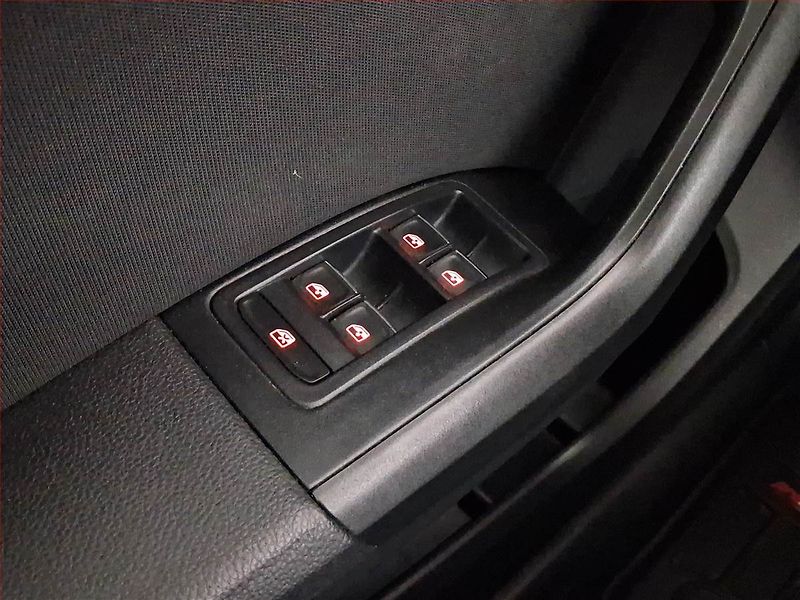 Seat Ateca (2018) FR 1.5 TSI, Automat, Kůže - fotka 21 z 23