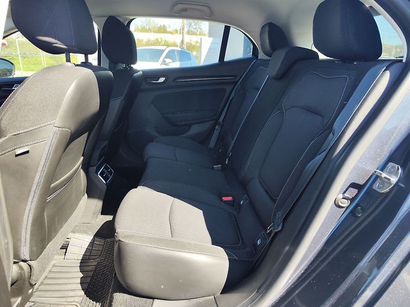 Renault Mégane 1.2 TCE/97kW 1.majitel - fotka 10 z 29