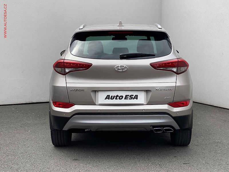 Hyundai Tucson (2018) 2.0 CRDI 4x4, ČR, AC, výhřev - fotka 5 z 19