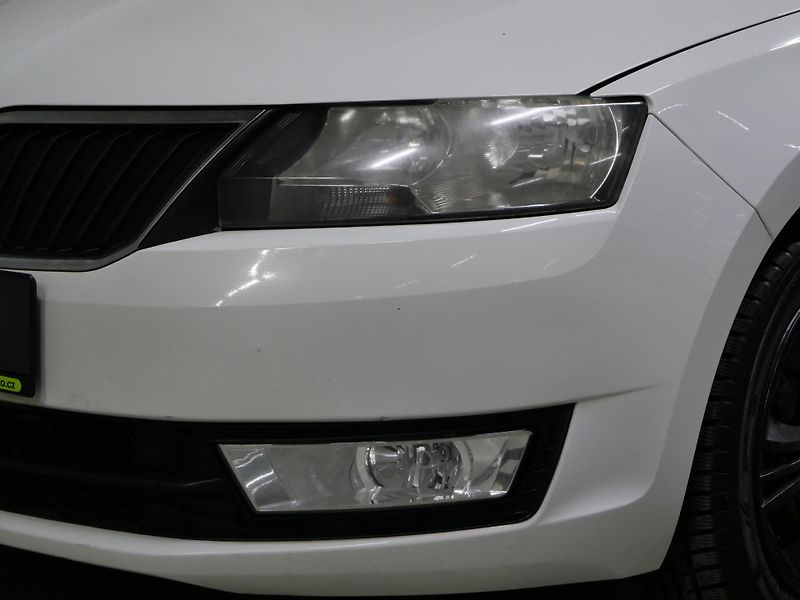 Škoda Rapid - fotka 9 z 23