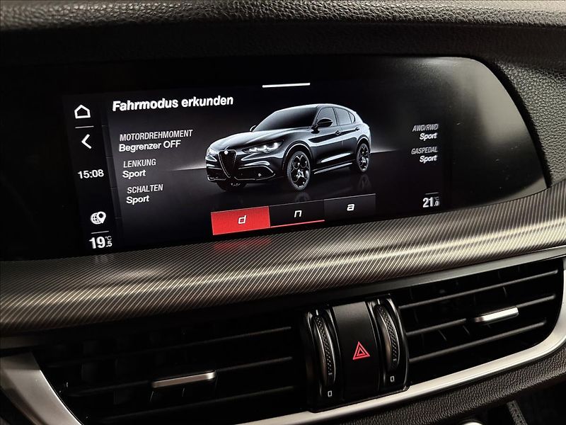 Alfa Romeo Stelvio VELOCE 154kW Q4 TAŽNÉ MATRIX - fotka 24 z 41