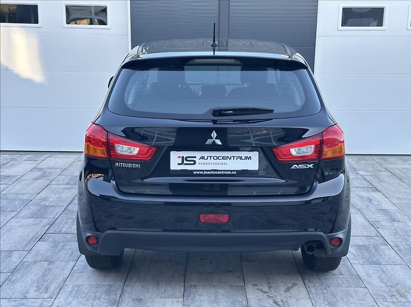 Mitsubishi ASX 1,6 117PS  Invite - fotka 8 z 48
