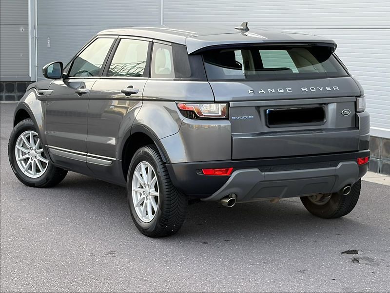 Land Rover Range Rover Evoque (2016) 2.0TD4 MANUÁL/178tkm/ - fotka 4 z 23