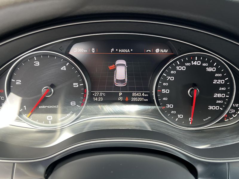 Audi A6 Allroad (2013) 3.0 BiTDi 230KW QUATTRO - fotka 12 z 41