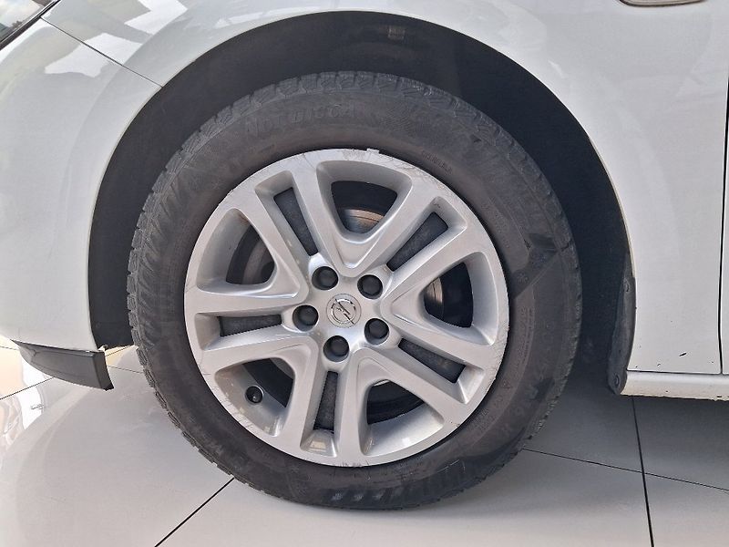 Opel Astra (2022) 1.5CDTi 77kW 2022 - fotka 7 z 15