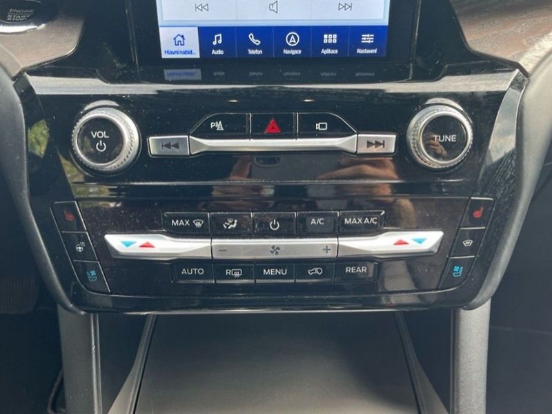 Ford Explorer 3.0i PHEV,336kW,DPH,7M,CZ,SERV - fotka 11 z 14
