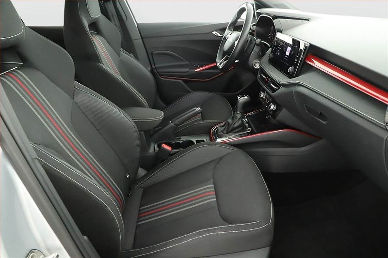 Škoda Fabia (2025) 1.5 TSI, MONTE CARLO, 1.5TSI - fotka 7 z 21