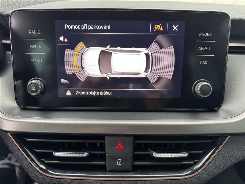 Škoda Kamiq 1,5 TSI STYLE DPH 1maj původČR - fotka 43 z 50