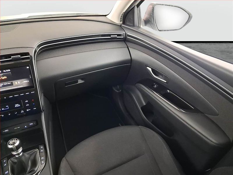 Hyundai Tucson (2021) 1.6 T-GDI, 4X4, Navi - fotka 8 z 20