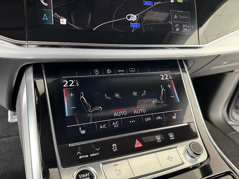 Audi Q7 50TDI Q*S-LINE*Matrix*Vzduch - fotka 26 z 44