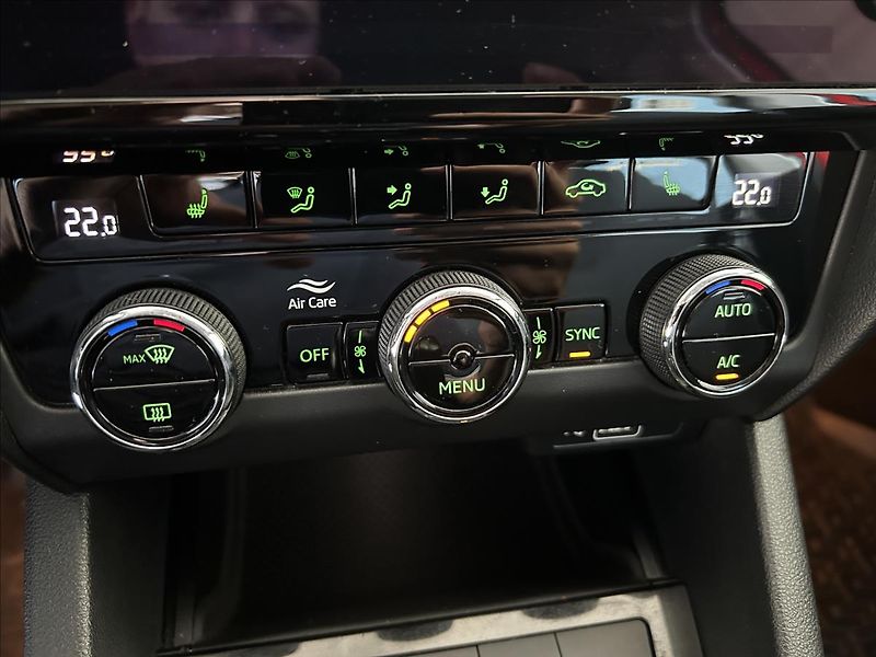 Škoda Octavia 1,6   TDI 85kW,ČR,2.MAJ,STYLE - fotka 20 z 28