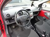 Toyota Aygo 1,0 - náhled 14