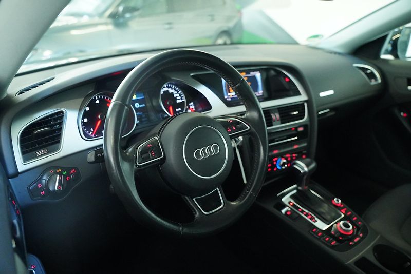 Audi A5 - fotka 15 z 27