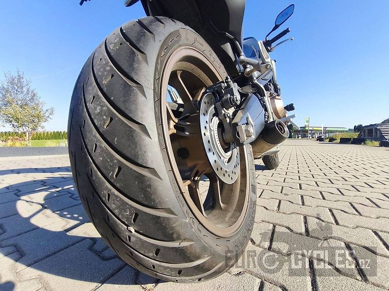 Honda CB 650 R (2020) - fotka 10 z 13