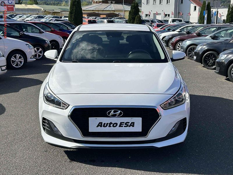 Hyundai i30 (2020) 1.4CVVT, ČR - fotka 2 z 17