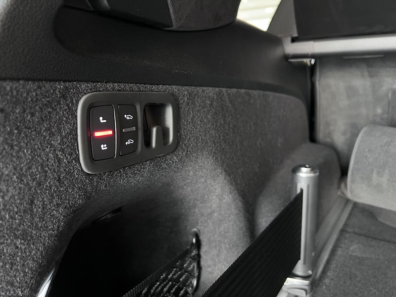 Audi SQ7 Ceramic Exclusive B&O FullSpec - fotka 14 z 33
