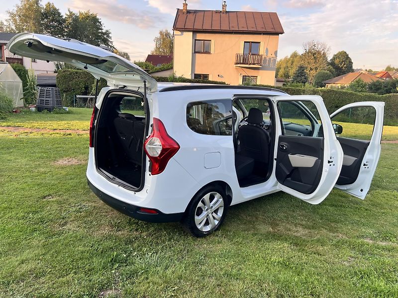 Dacia Lodgy 1.5DCI 79KW,7MÍST,KLIMA,NAVI - fotka 31 z 44