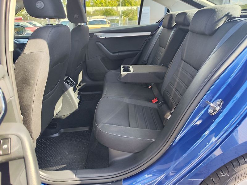 Škoda Octavia 1.4 TSI/110kW Trumf Plus - fotka 11 z 28
