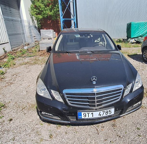 Mercedes-Benz Třídy E (2009) - fotka 1 z 8