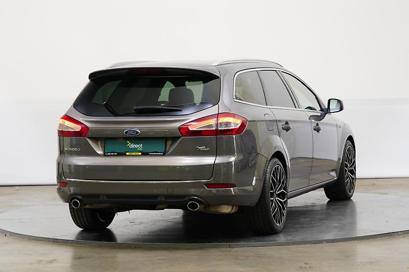 Ford Mondeo - fotka 2 z 23
