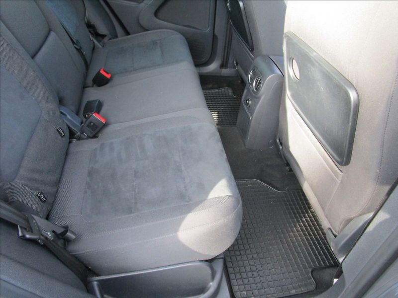 Volkswagen Tiguan 2.0TDi 4Motion Sport, aut. Kli - fotka 34 z 53