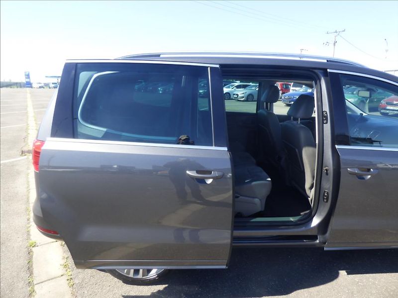 Volkswagen Sharan 2,0 TDI,Digi Klima,Navigace  H - fotka 16 z 67
