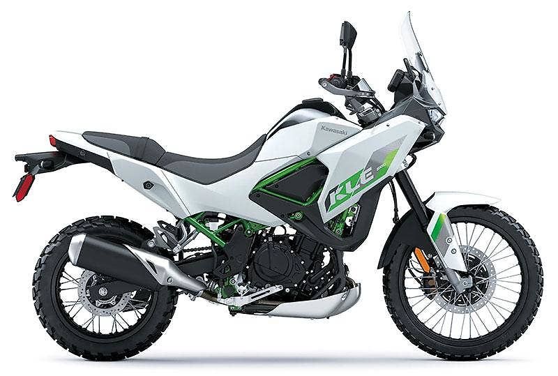 Kawasaki KLE 500 (2026) SE NOVINKA 2026 - fotka 1 z 3