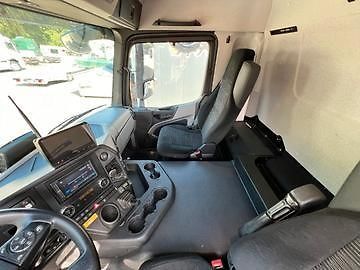 Mercedes-Benz (2017) Antos 1830 chlaďák EURO 6 - fotka 14 z 18