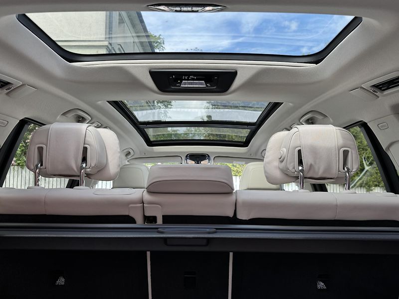 BMW X7 40xD-R22-SKY-LCD-NOČNÍ V-ČR - fotka 36 z 44