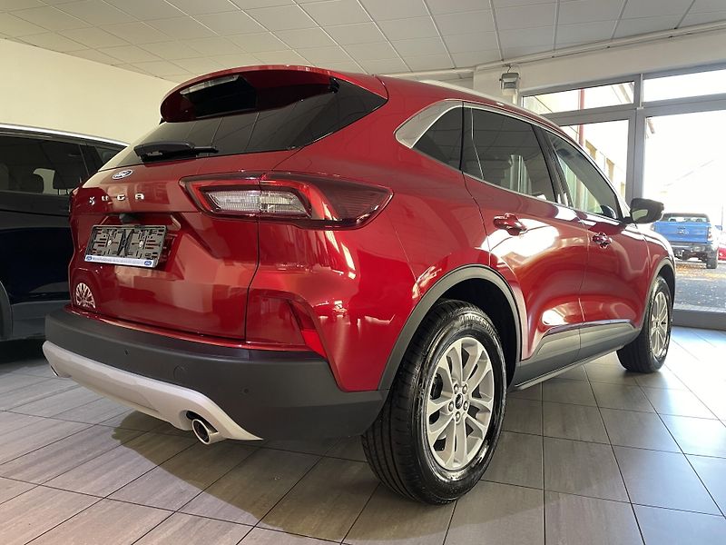 Ford Kuga (2024) Titanium 1.5 EcoBoost 110kW - fotka 6 z 30