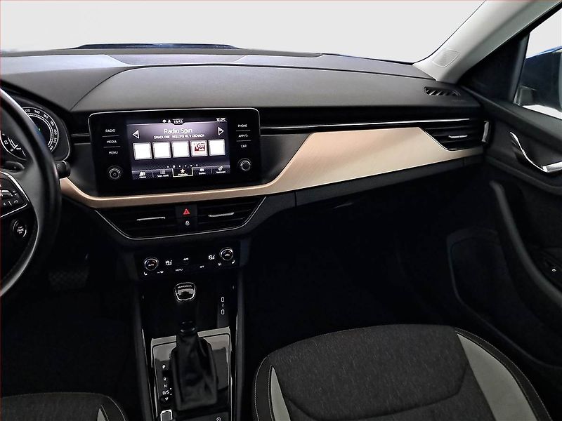 Škoda Kamiq (2021) Style 1.0 TSI - fotka 8 z 20