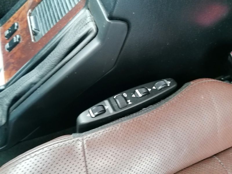 Mercedes-Benz GLE (2017) 400 4Matic - fotka 20 z 26
