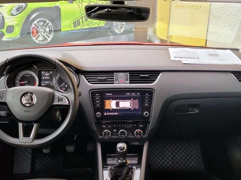 Škoda Octavia TDi Style CEBIA,CZ*SERV.KN     - fotka 31 z 44