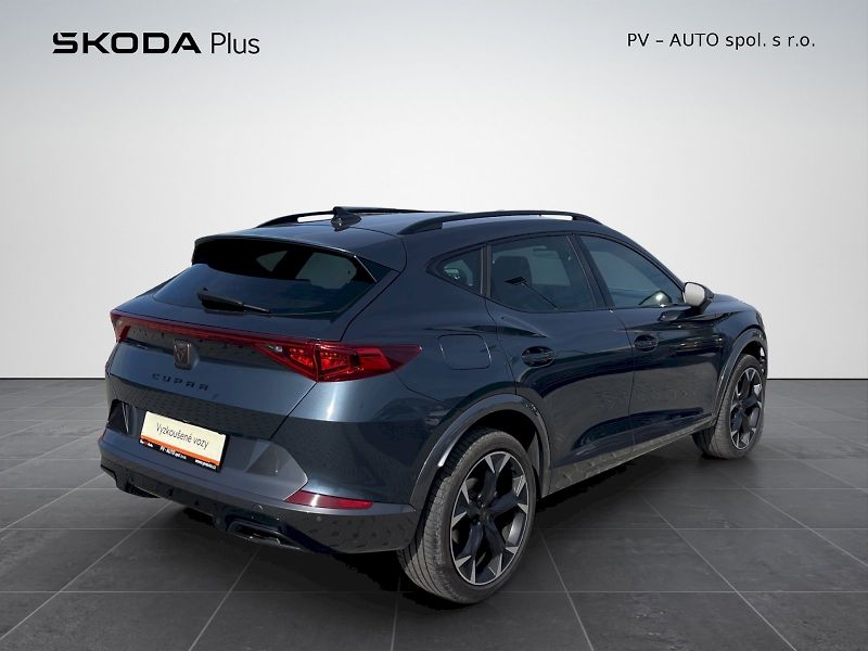 Cupra Formentor (2023) 1.5 TSI 110 kW DSG Basis - fotka 2 z 35