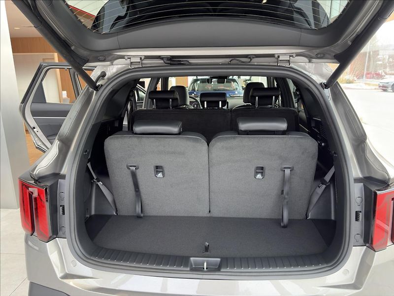 Kia Sorento (2025) 2,2   CRDI 4x4 8DCT TOP - fotka 27 z 29