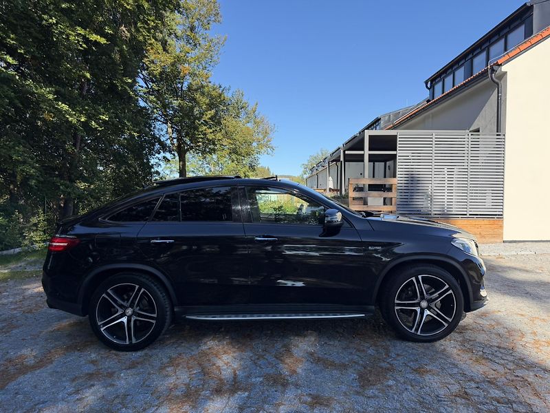Mercedes-Benz GLE (2019) GLE Coupe 43 AMG - fotka 9 z 41