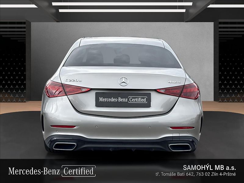 Mercedes-Benz Třídy C C 220d 4MATIC AMG linie - fotka 4 z 13