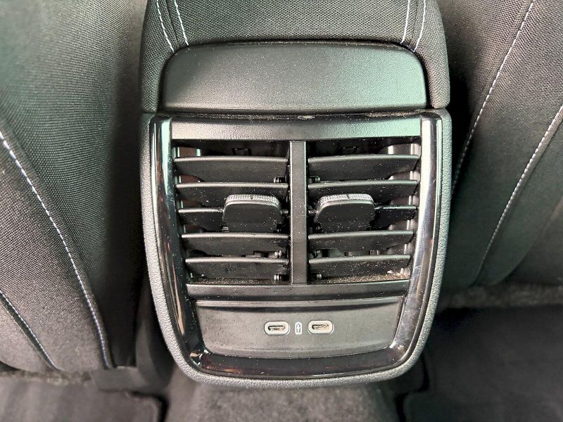 Škoda Kamiq (2025) 1.0 TSI / 85kW / MONTE CARLO - fotka 33 z 34