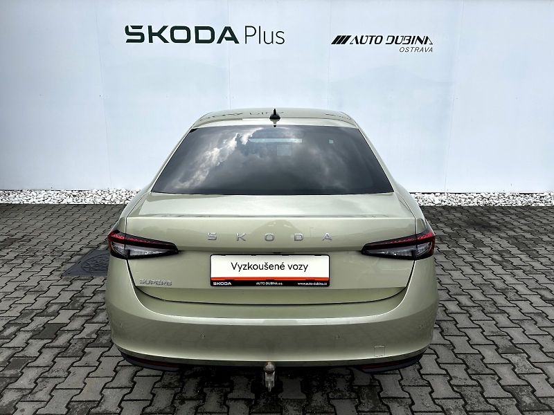Škoda Superb (2024) 2.0 TDI 110kW DSG Selection - fotka 6 z 35