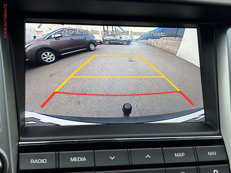 Hyundai Tucson (2016) 2.0 CRDi 4x4, AT, navi, TZ - fotka 19 z 20