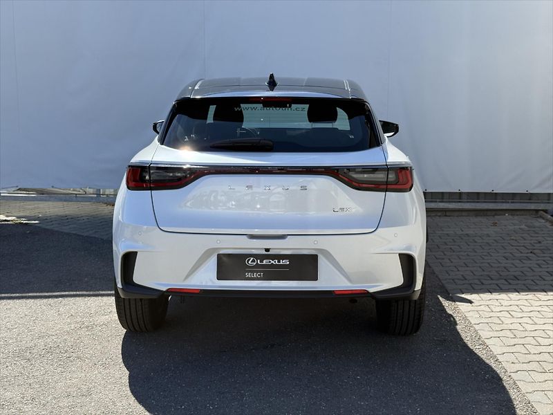 Lexus LBX 1,5 Business - fotka 5 z 22
