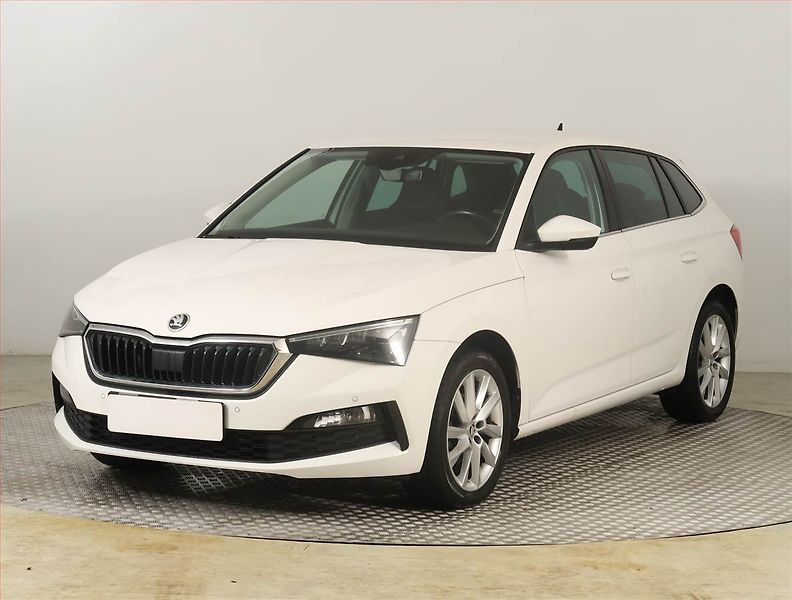 Škoda Scala (2020) Style 1.0 TSI, Tempomat - fotka 2 z 20