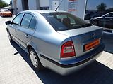 Škoda Octavia 1.6i 75 kW ZÁLOHOVÁNO - náhled 4