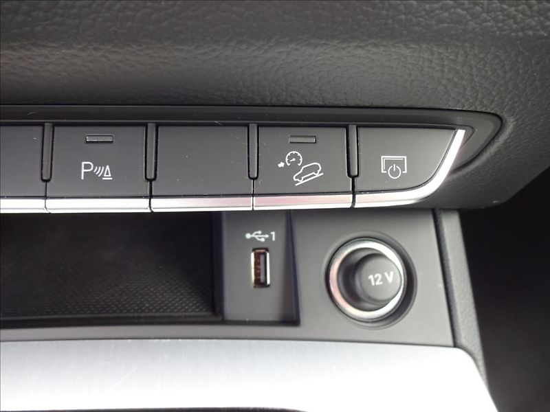 Audi SQ5 3,0 TDI 251kW Quattro - fotka 42 z 65