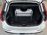 Volvo V60 (2026) B4 2.0L 197+14 HP AT7 FWD PLUS - náhled 23