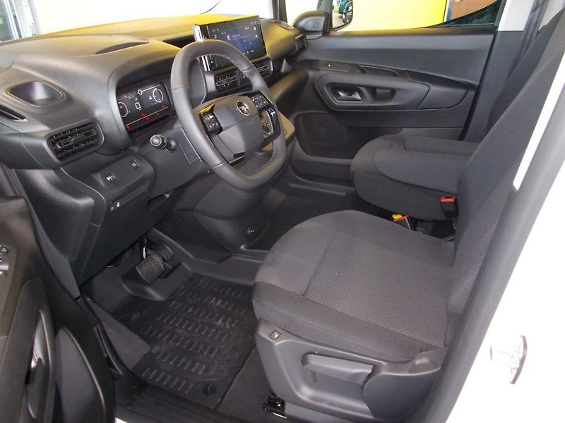 Opel Combo (2026) CrewVan L2 (XL) 1.5 CDTI (96kW - fotka 17 z 31