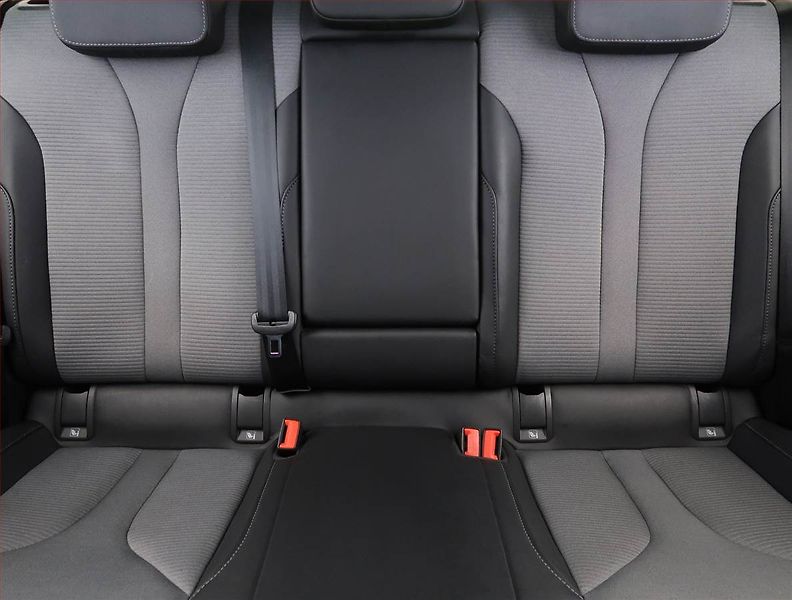 Škoda Enyaq (2021) iV 80 (82 kWh), SoH 90% - fotka 10 z 31